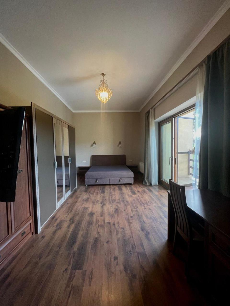 Borovik Hotel Novosilki Екстериор снимка