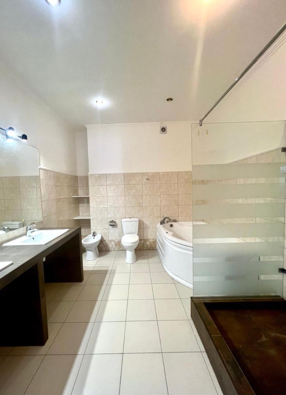 Borovik Hotel Novosilki Екстериор снимка