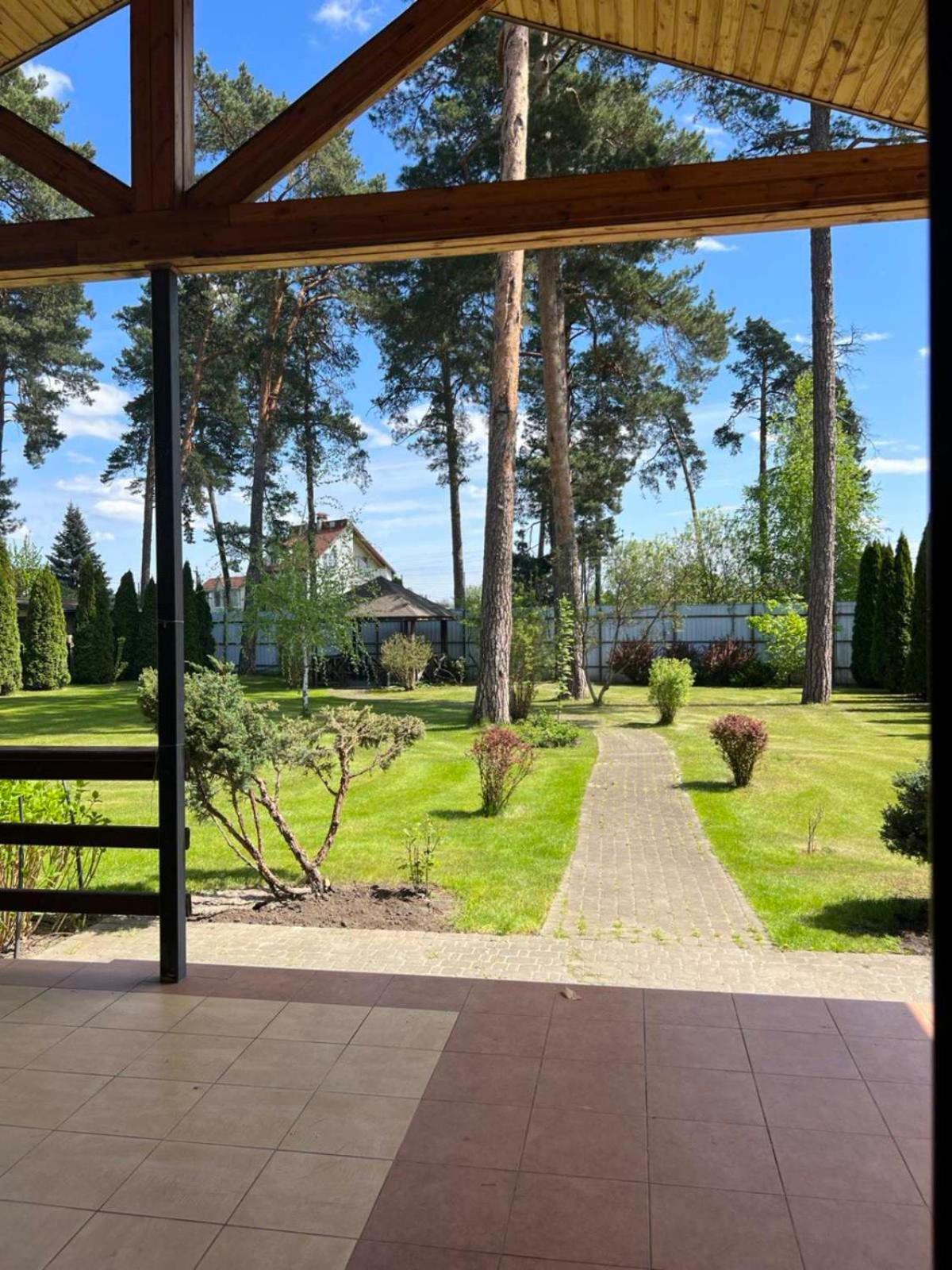 Borovik Hotel Novosilki Екстериор снимка